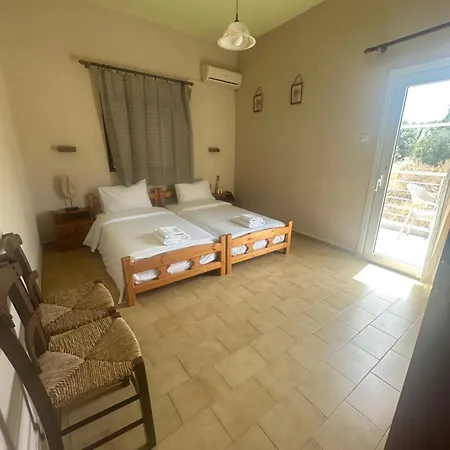 Agiazi Vacation Pitsidia